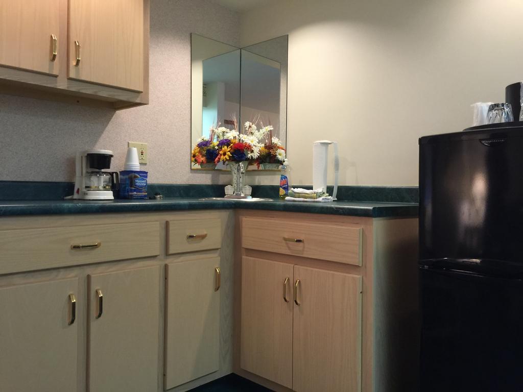Americas Best Value Inn & Suites - Bluffton Rum bild