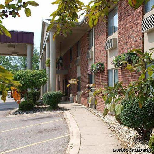Americas Best Value Inn & Suites - Bluffton Exteriör bild