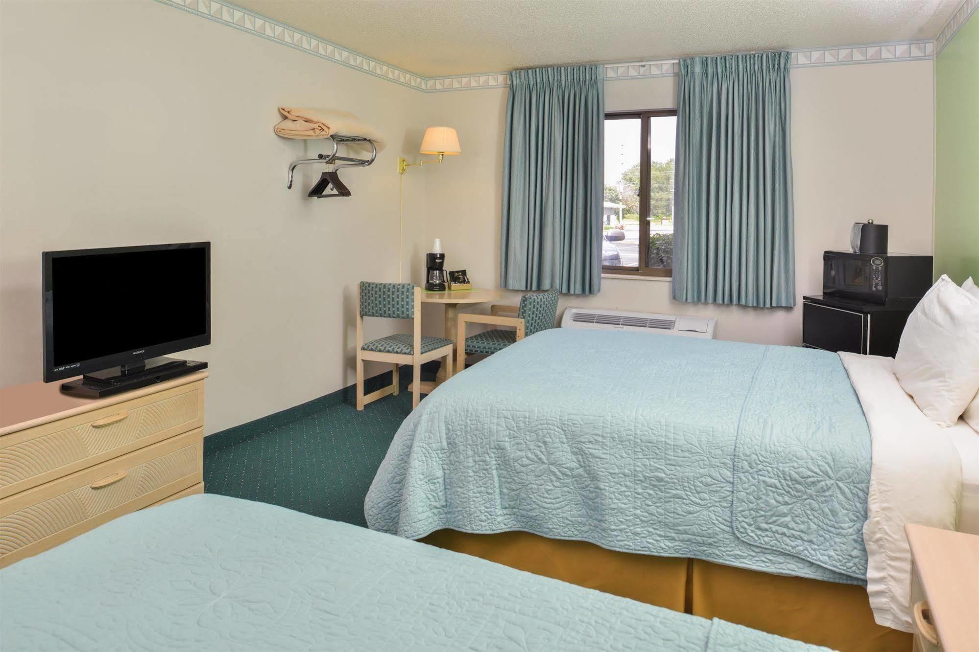 Americas Best Value Inn & Suites - Bluffton Exteriör bild