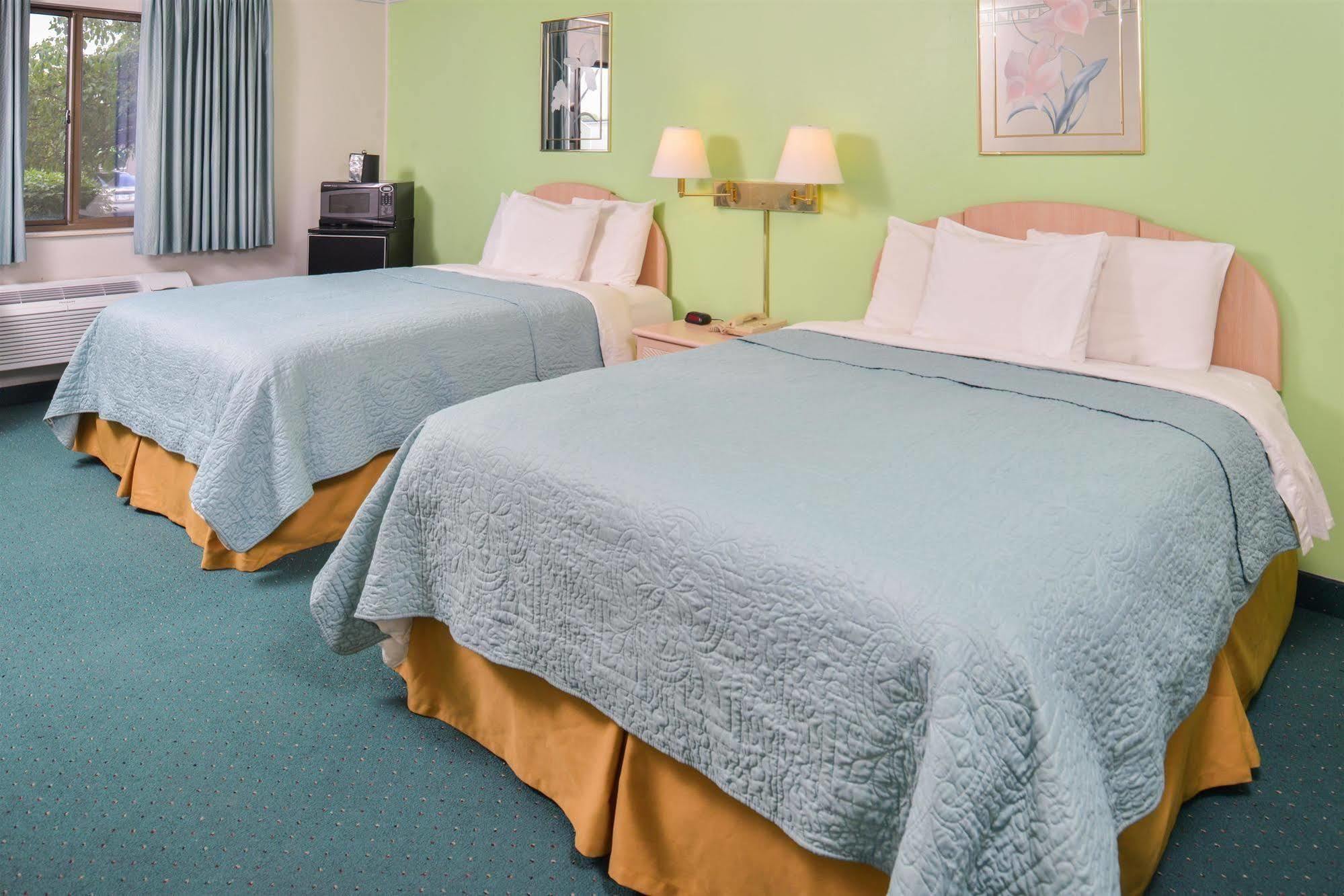 Americas Best Value Inn & Suites - Bluffton Exteriör bild