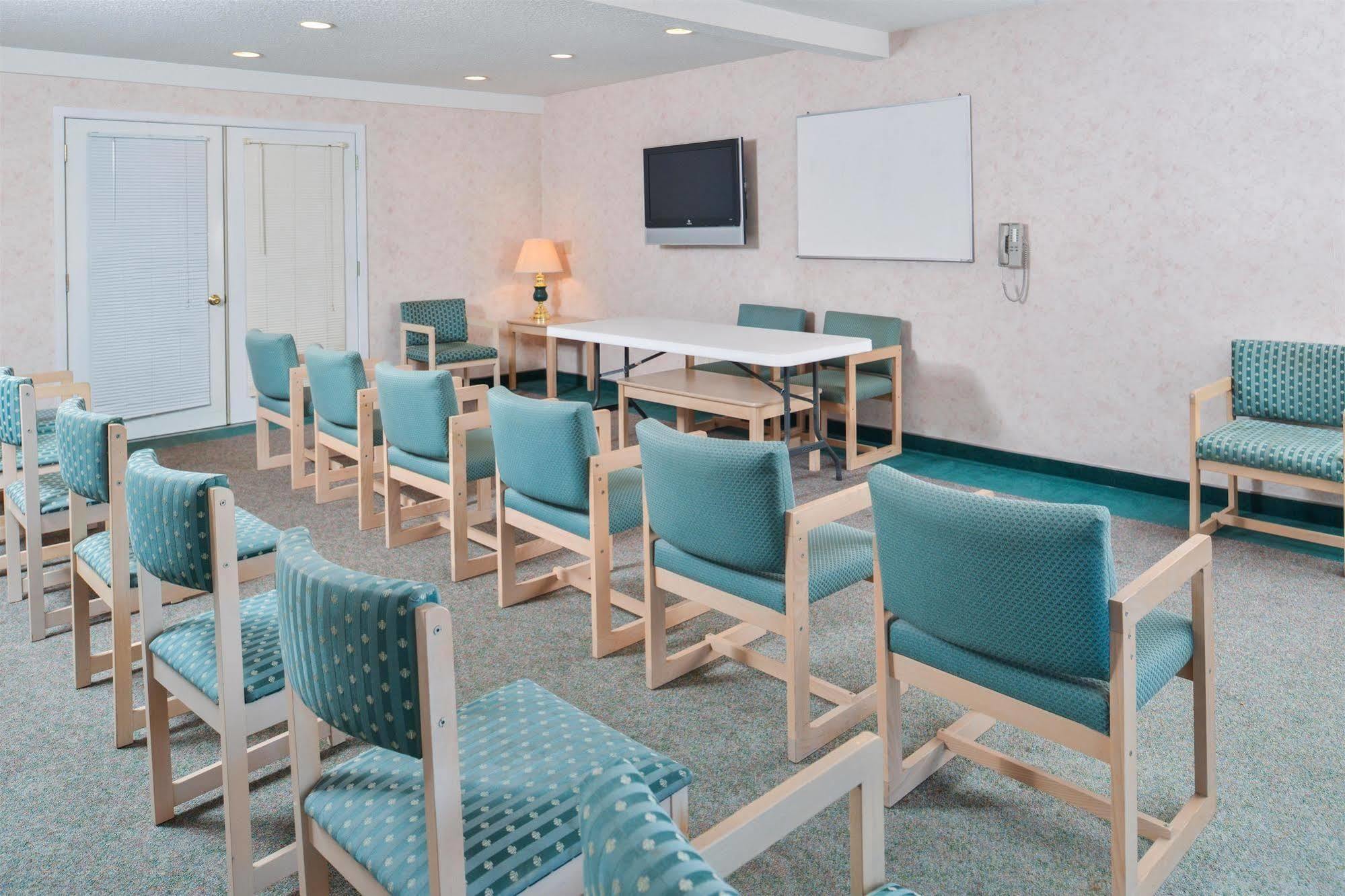 Americas Best Value Inn & Suites - Bluffton Exteriör bild