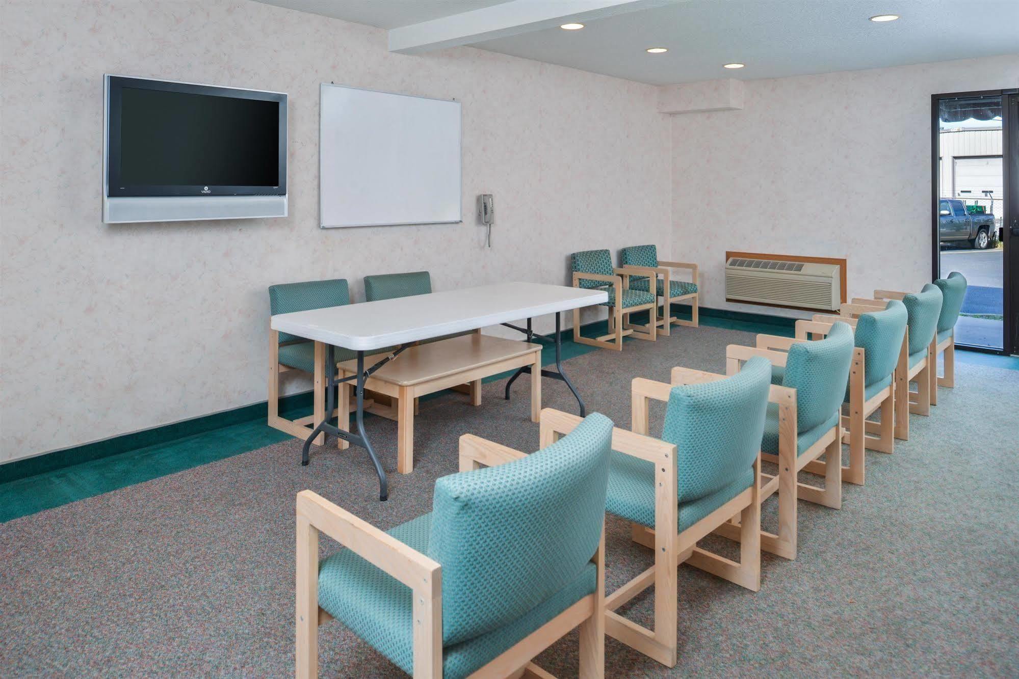 Americas Best Value Inn & Suites - Bluffton Exteriör bild